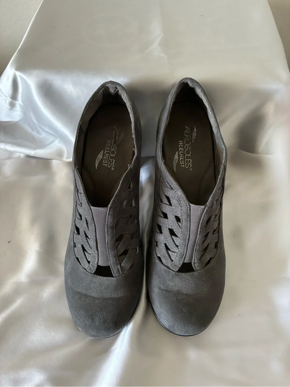 Aerosoles Gray Suede Woven Detail Heels